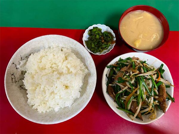 【越谷街中華探訪】南越谷駅前 貴陽軒のレバニラ炒めとライスと焼餃子007