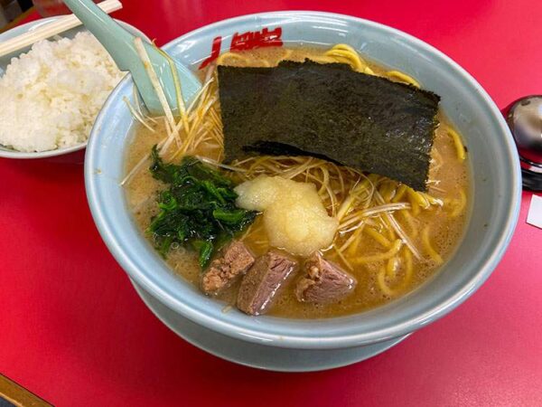 ラーメン山岡家 越谷レイクタウン店の醤油ラーメン&ライス011